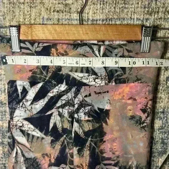 Mahari Moda Intima Tropical Print Stretch Yoga Pants Size Medium - Picture 6 of 9